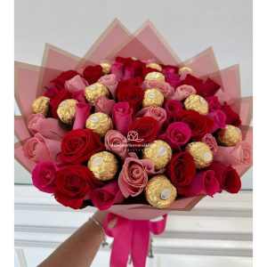 Bouquet buchon de rosas y chocolates
